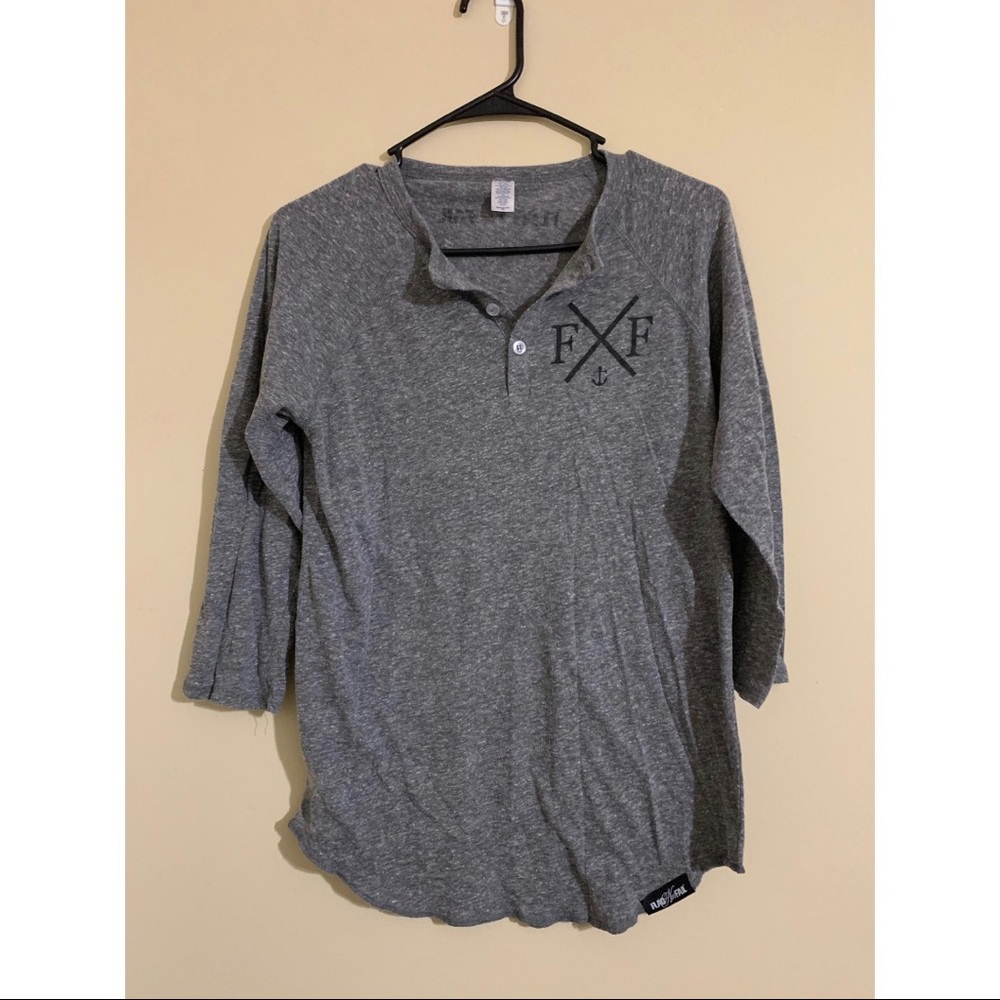 Flag nor Fail top